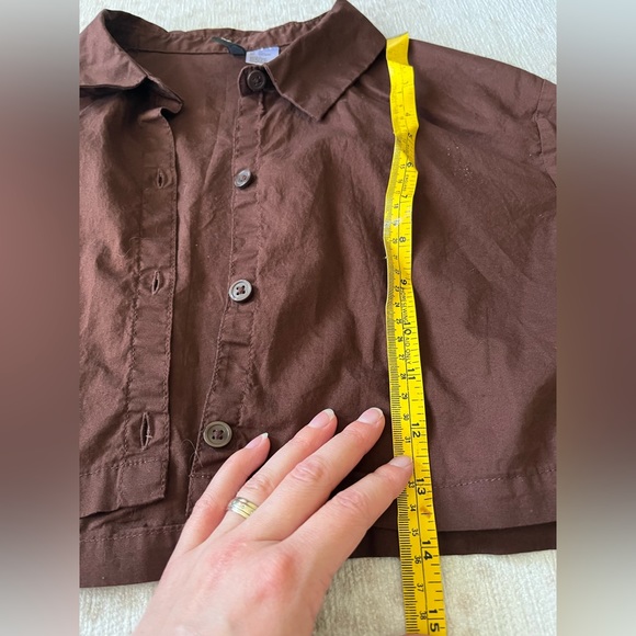 Cropped Button Up - Picture 6 of 10